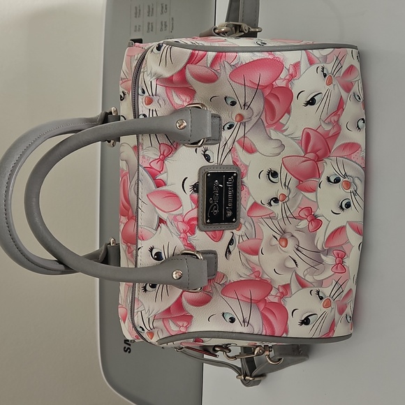 Disney Loungefly The Aristocats Marie Print Crossbody Handbag